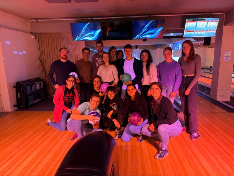 Das Bowling-Battle: Vorstand vs. Jugend